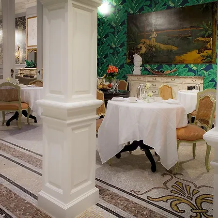 Cabosse, Boutique Palace & 4*