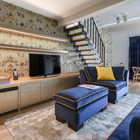 Hotel Cabosse, Boutique Palace & 4*